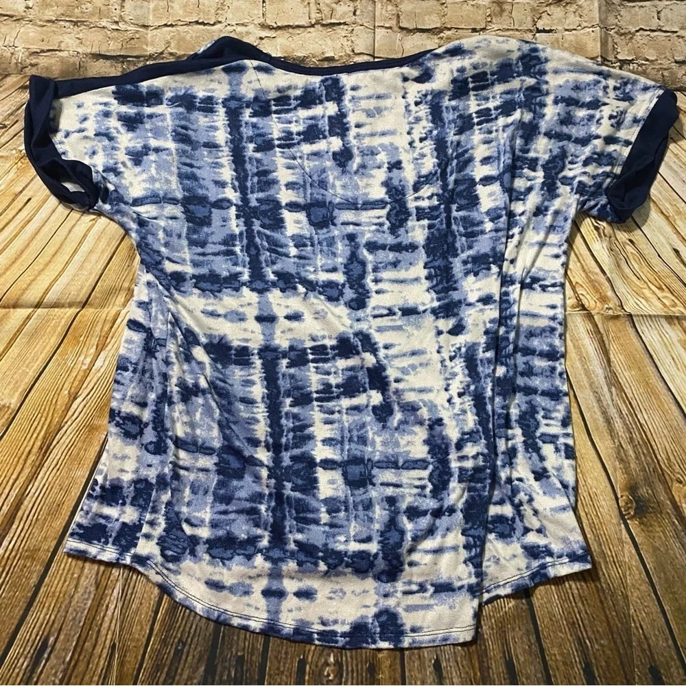 Lucky Brand large sleeve dye
